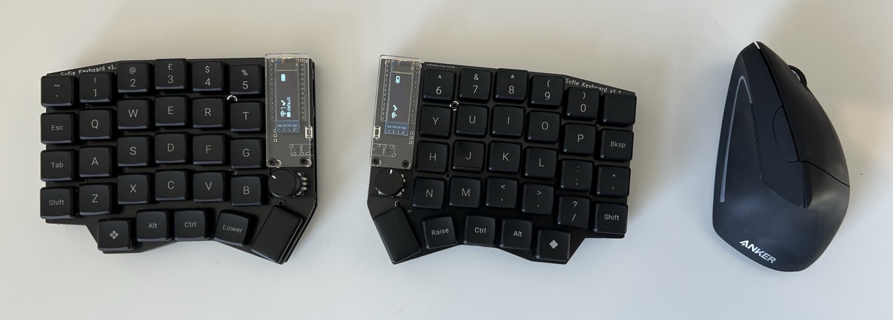 My new Sofle split mechanical wireless keyboard